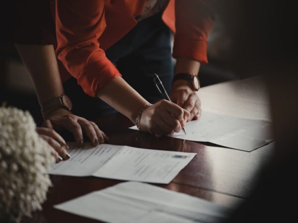 What Should You Know About Non-Compete Contracts
